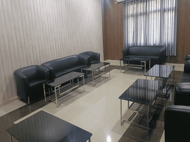 visitor room (1)